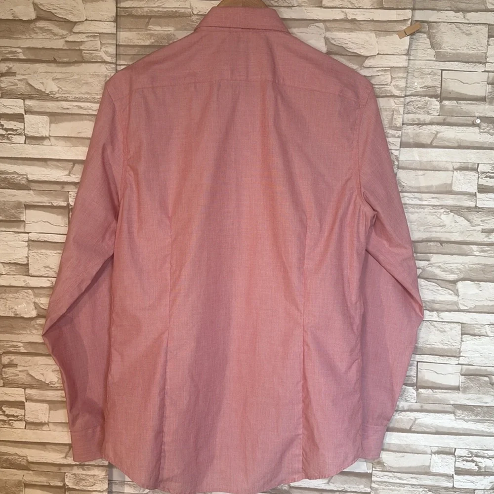 BANANA REPUBLIC Medium Sized Men's Classic Dress Shirt